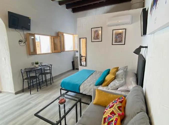 Indara Jerez Apartmán *